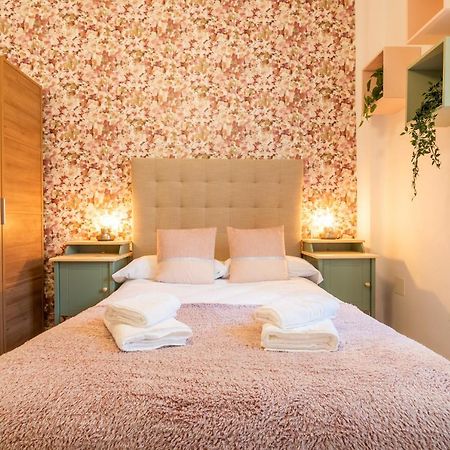 Tuguest Plaza Pescaderia - Catedral Apartman Granada Kültér fotó