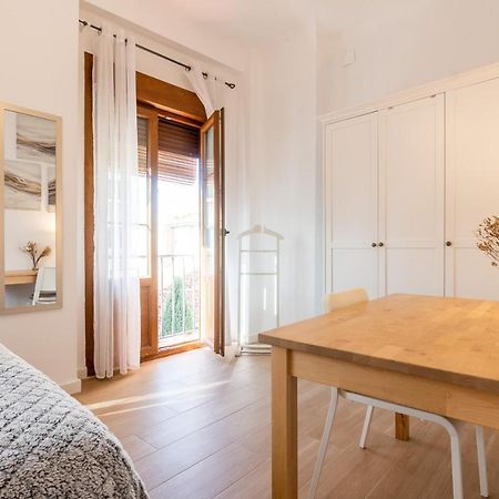 Tuguest Plaza Pescaderia - Catedral Apartman Granada Kültér fotó