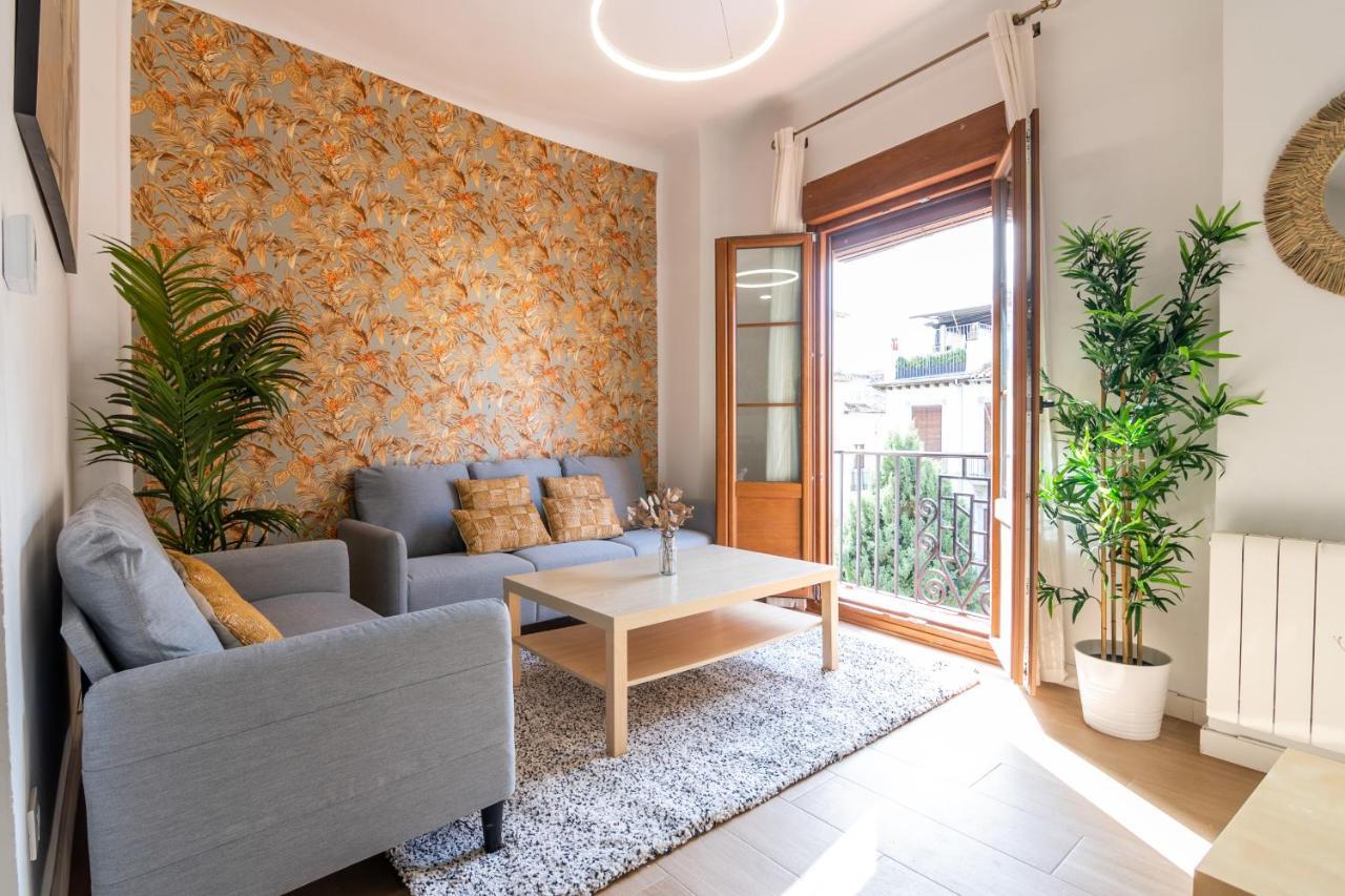 Tuguest Plaza Pescaderia - Catedral Apartman Granada Kültér fotó