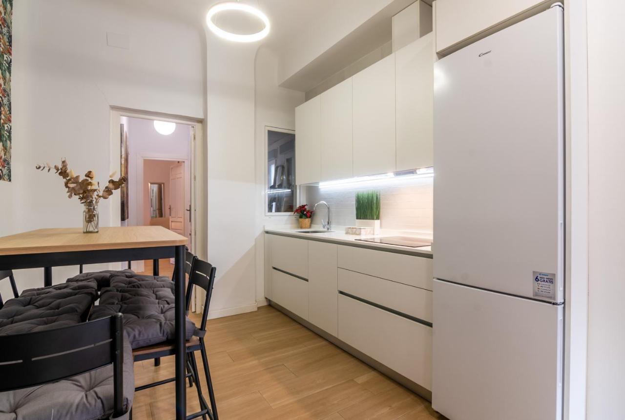 Tuguest Plaza Pescaderia - Catedral Apartman Granada Kültér fotó