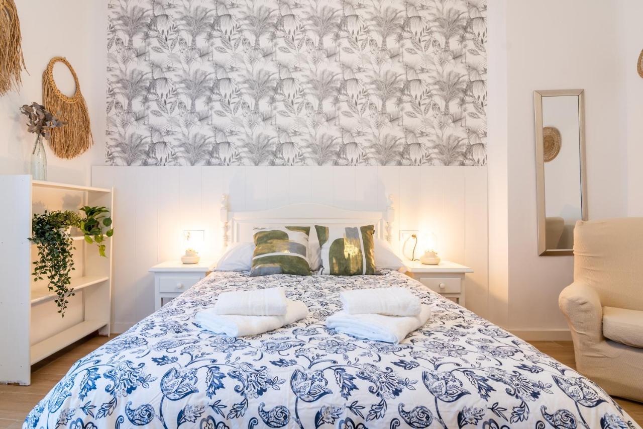 Tuguest Plaza Pescaderia - Catedral Apartman Granada Kültér fotó