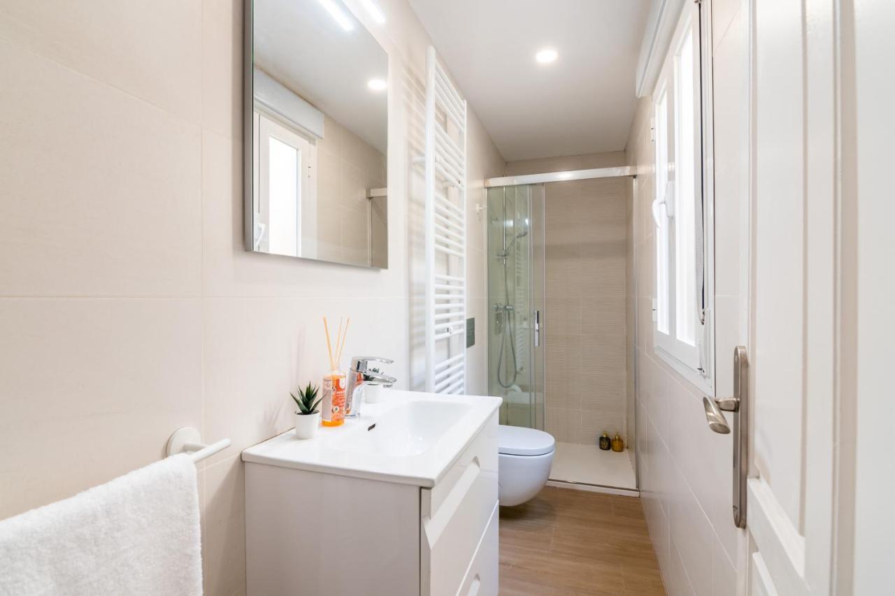 Tuguest Plaza Pescaderia - Catedral Apartman Granada Kültér fotó