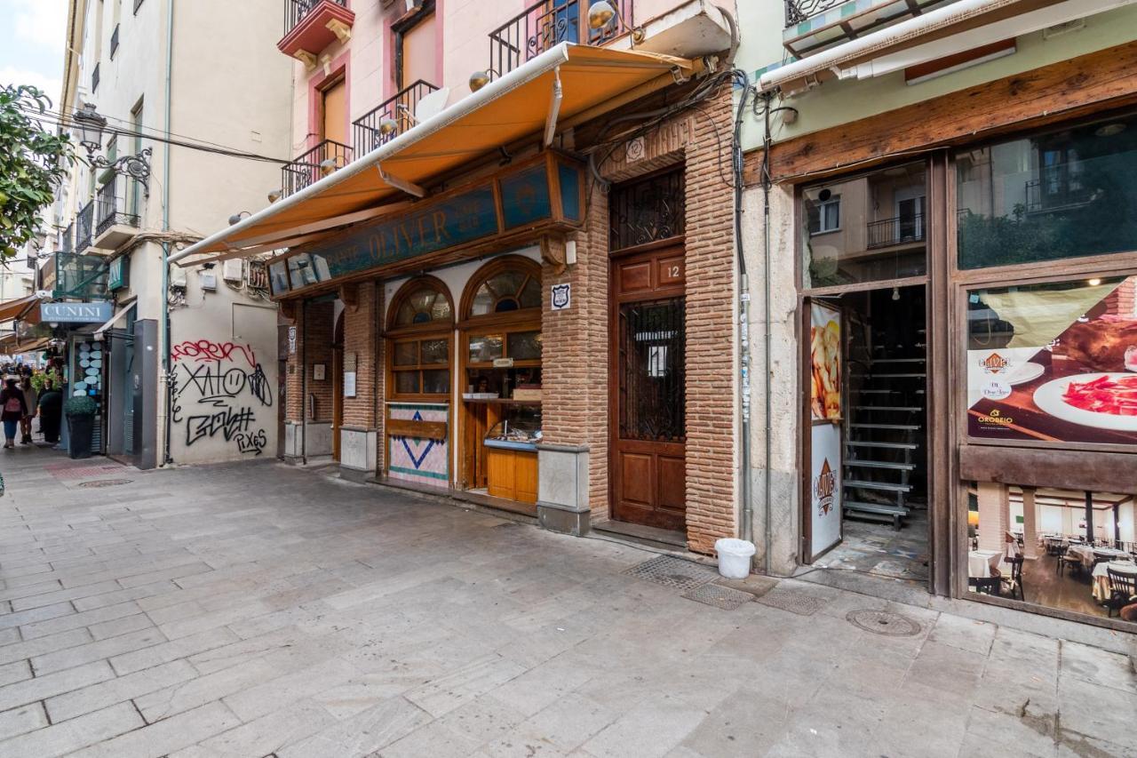 Tuguest Plaza Pescaderia - Catedral Apartman Granada Kültér fotó